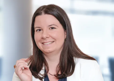 Marie Barloy avocat à Tours dans son cabinet